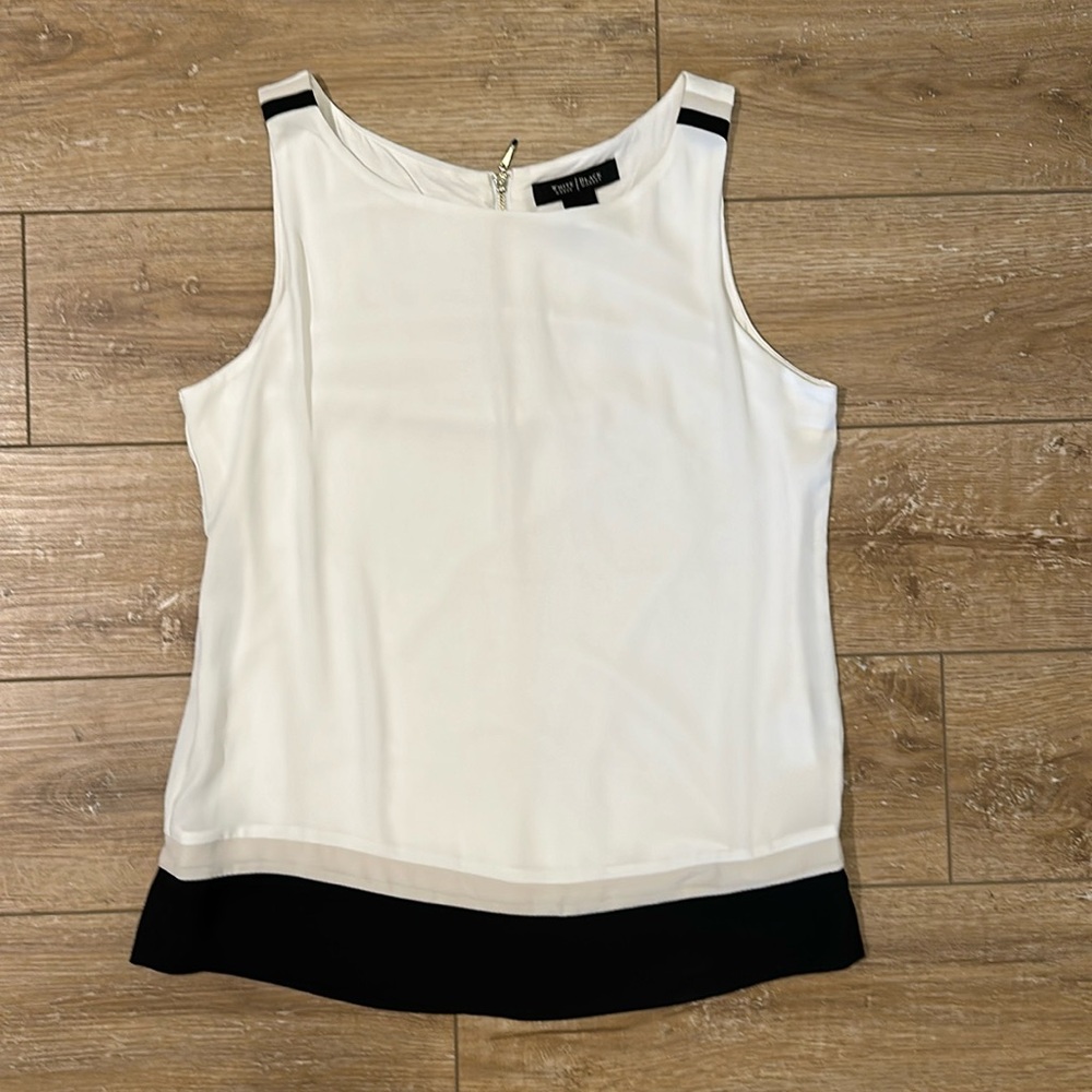 NWOT WHBM Black White and Tan Sleeveless Top Size XS